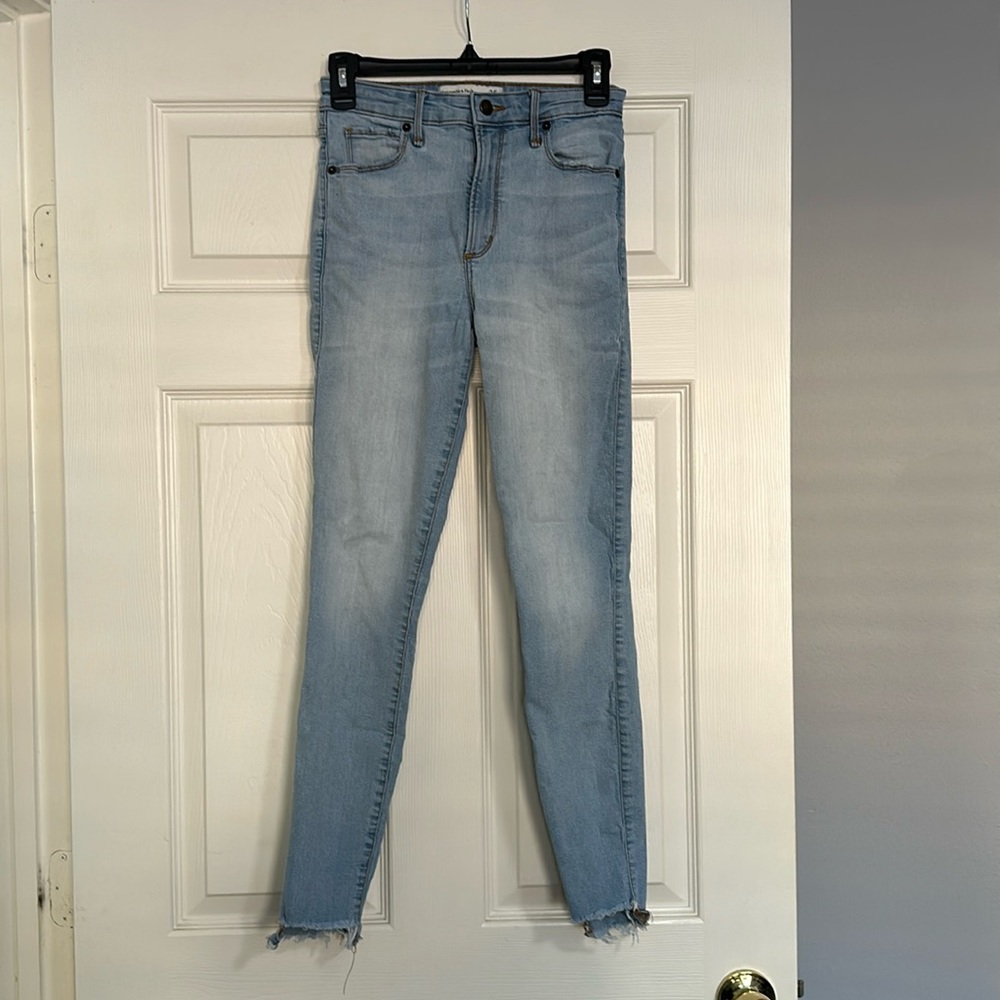 Abercrombie & Fitch Women’s Jeans Size 0